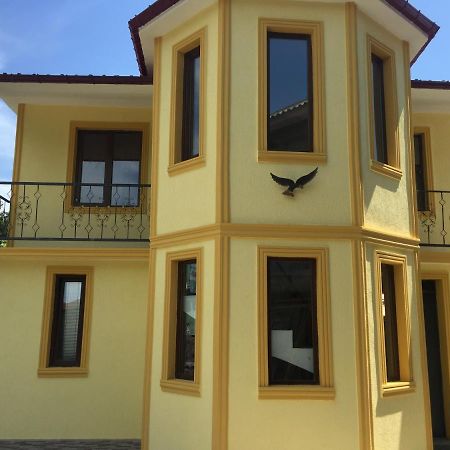 Apartment Murad Batumi Esterno foto
